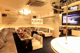 LUXURY KARAOKE BAGUS