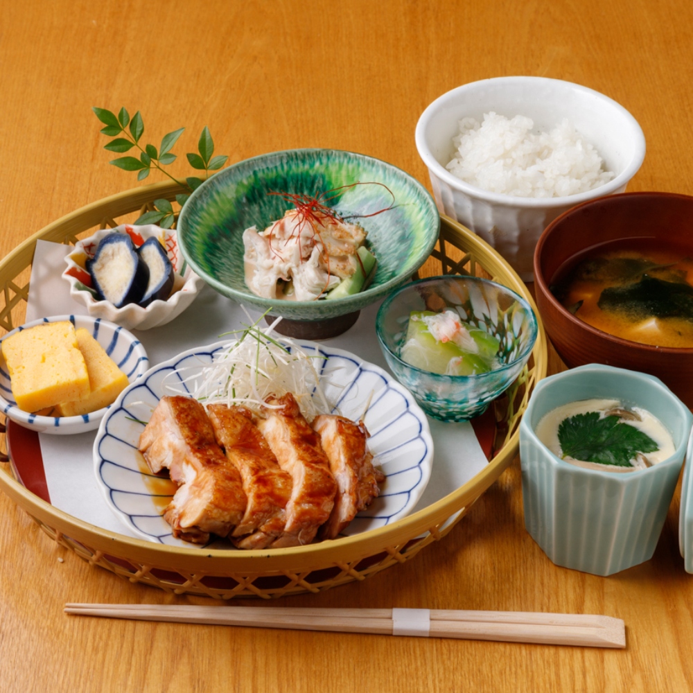 焼鳥トリフク食堂｜DDグループ店舗総合情報サイト