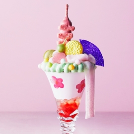 KAWAII五重塔パフェ