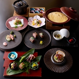 【料理】京の粋を集め、 料理人の手仕事で仕立てる 『京都くずし懐石』