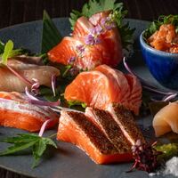 サーモンのお造り