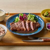 牛カツ御膳 刻みわさびとクリスタルシーソルト